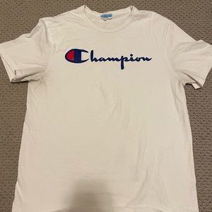 Champion T-shirt